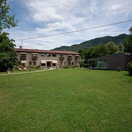Ai Cadelach Hotel Giulia Revine Lago Buitenkant foto