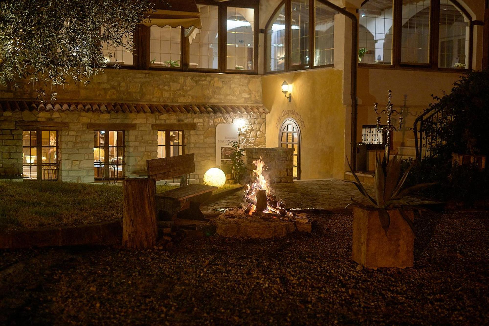 Ai Cadelach Hotel Giulia Revine Lago Buitenkant foto
